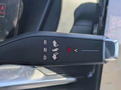 New 2026 GMC Terrain Elevation w/ Elevation Premium Package image 33