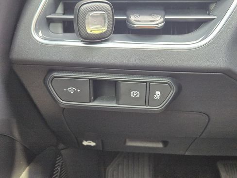 Certified 2025 Kia K4 GT-Line w/ GT-Line Premium Package FWD image 24