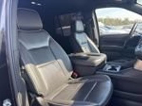 Used 2024 Chevrolet Tahoe Premier RWD image 45