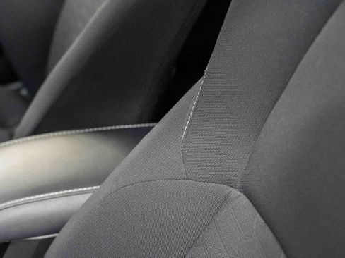 Used 2025 Toyota Corolla SE w/ SE Package FWD image 19
