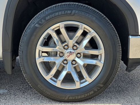 Used 2019 GMC Sierra 1500 SLT RWD image 8