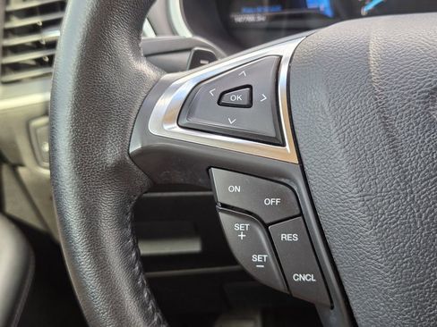 Used 2017 Ford Edge SEL w/ Equipment Group 201A FWD image 27