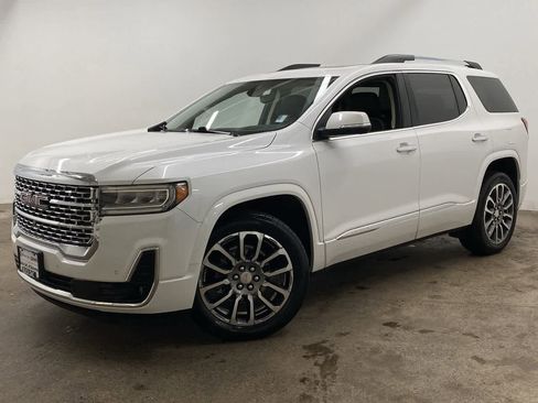 Used 2022 GMC Acadia Denali w/ Denali Ultimate Package image 1