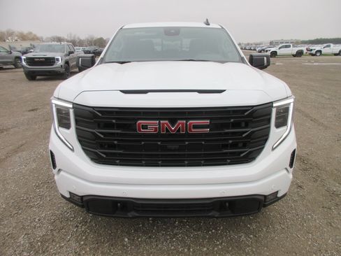 New 2026 GMC Sierra 1500 Elevation w/ Elevation Premium Package image 12