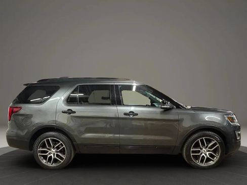 Used 2016 Ford Explorer Sport w/ Equipment Group 401A AWD/4WD image 6