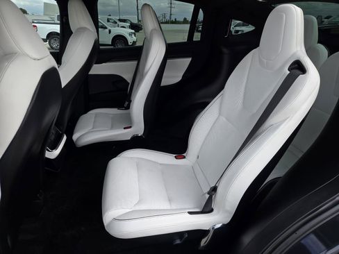 Used 2024 Tesla Model X Plaid AWD/4WD image 22