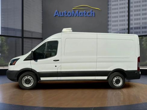 Used 2019 Ford Transit 250 148 Medium Roof image 7
