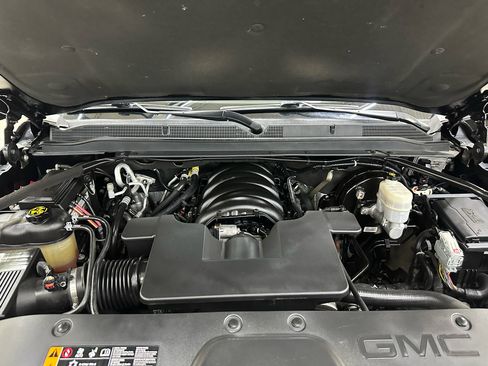 Used 2020 GMC Yukon XL Denali image 54