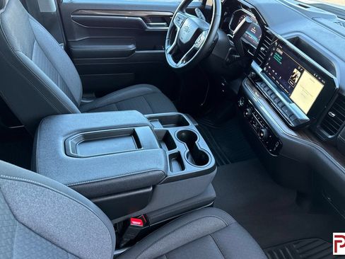 Certified 2024 Chevrolet Silverado 1500 RST AWD/4WD image 16