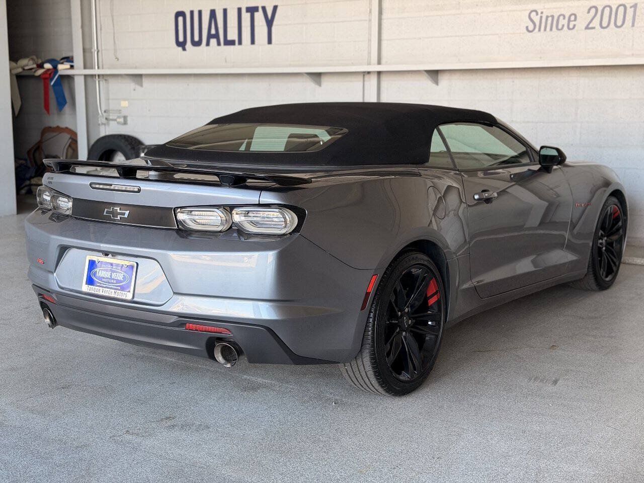 Used 2022 Chevrolet Camaro LT w/ Redline Edition RWD image 8