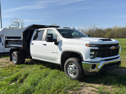 New 2024 Chevrolet Silverado 3500 W/T w/ WT Convenience Package AWD/4WD image 5