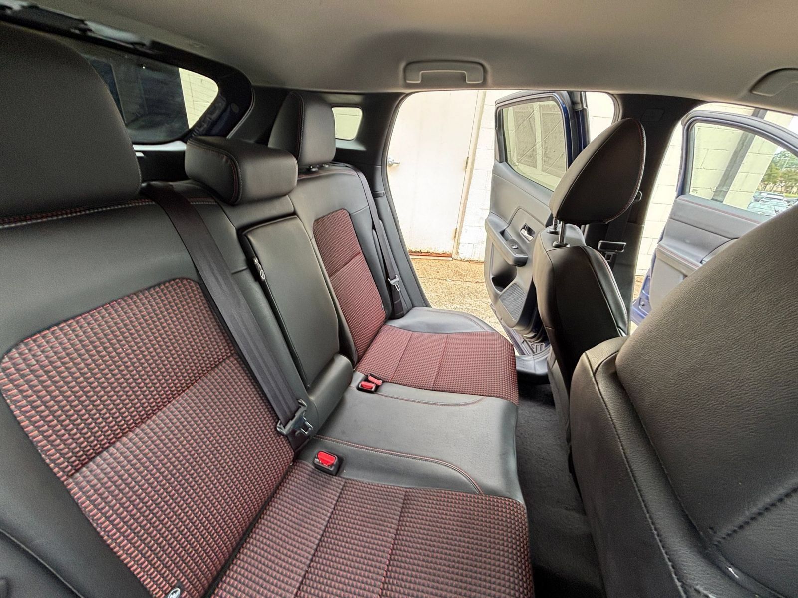 Used 2026 Nissan Kicks SR AWD/4WD image 22