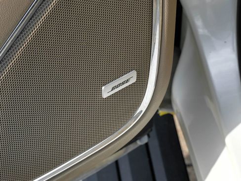 Used 2015 Chevrolet Suburban LTZ image 55