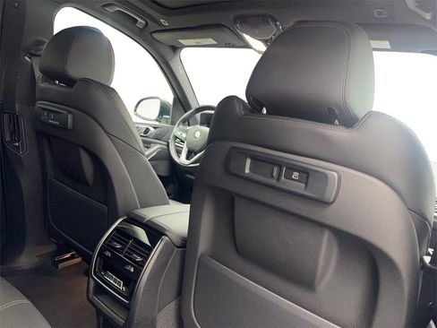 Used 2022 BMW X5 sDrive40i image 42