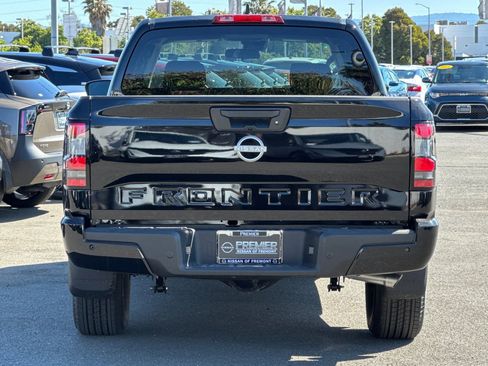 New 2025 Nissan Frontier SV RWD image 5