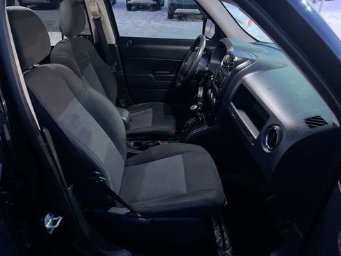Used 2015 Jeep Patriot Latitude image 28
