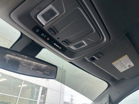 Used 2020 Chevrolet Silverado 1500 LT image 42