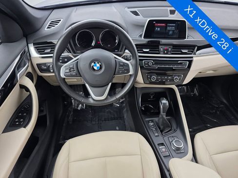 Used 2019 BMW X1 xDrive28i w/ Convenience Package AWD/4WD image 13