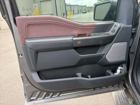 Used 2022 Ford F150 Lariat w/ Equipment Group 502A High AWD/4WD image 9