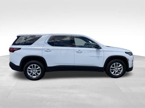 Used 2023 Chevrolet Traverse LS w/ LPO, Floor Liner Package AWD/4WD image 4
