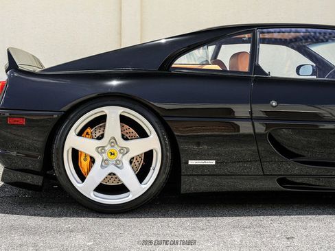 Used 1995 Ferrari F355 Berlinetta RWD image 10