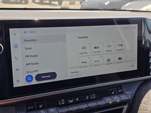 Certified 2025 Toyota Camry XLE FWD image 26