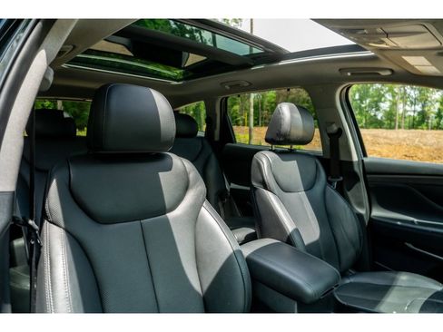 Used 2020 Hyundai Santa Fe SEL w/ Cargo Package FWD image 19