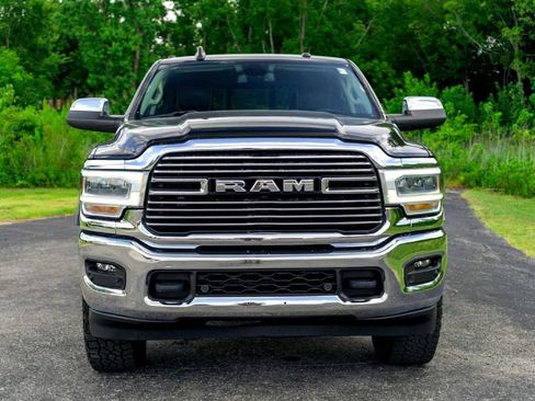 Used 2022 RAM 2500 Laramie AWD/4WD image 5