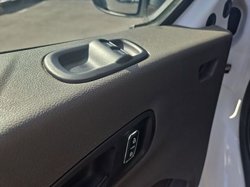 Used 2022 Ford Transit 350 XLT image 10