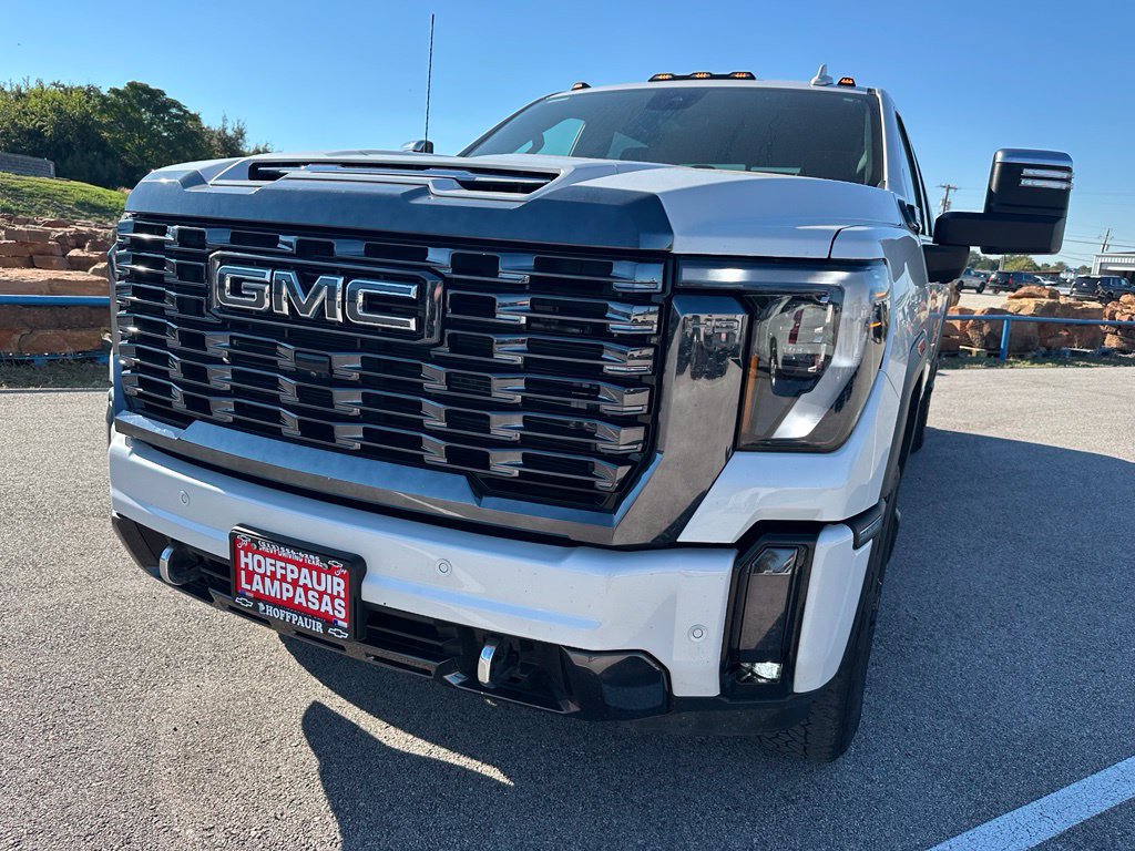 Used 2024 GMC Sierra 2500 Denali Ultimate AWD/4WD image 12