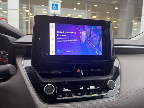 Used 2023 Toyota Corolla Cross L image 8