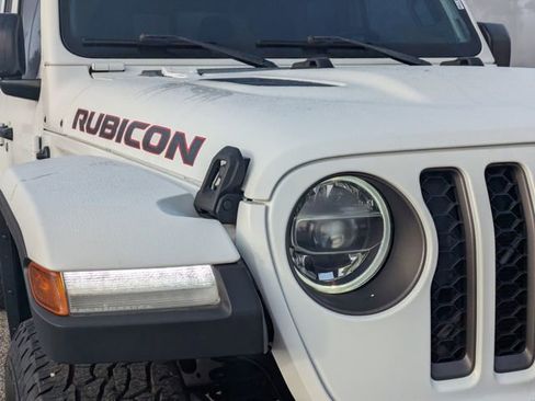 Used 2020 Jeep Gladiator Rubicon image 11