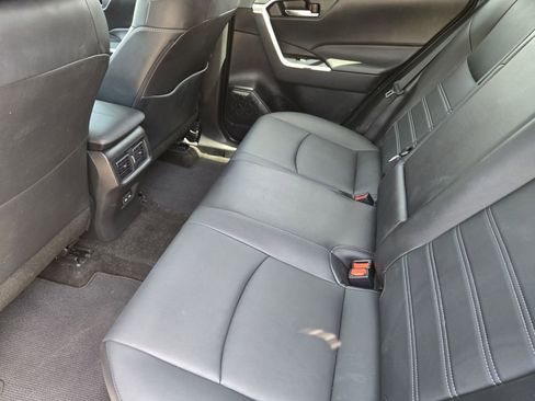 Used 2023 Toyota RAV4 XLE Premium FWD image 30