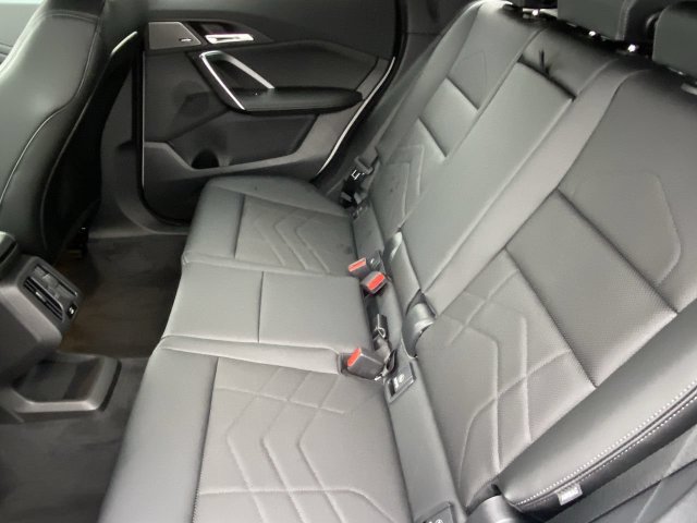 Used 2026 BMW X1 xDrive28i w/ Convenience Package AWD/4WD image 17