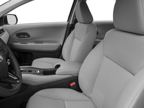 Used 2016 Honda HR-V LX image 8