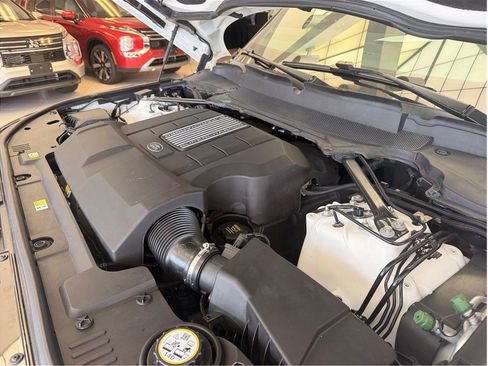 Used 2018 Land Rover Range Rover HSE AWD/4WD image 38