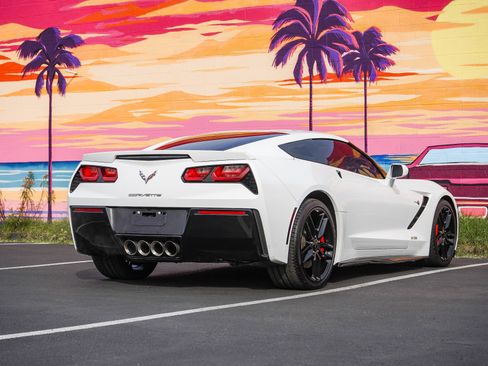 Used 2019 Chevrolet Corvette Stingray Coupe image 7