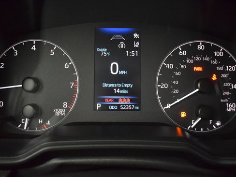 Used 2024 Toyota Corolla LE FWD image 16