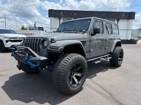 Used 2022 Jeep Wrangler Unlimited Rubicon w/ Xtreme Recon 35" Tire Package AWD/4WD image 3