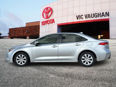 New 2026 Toyota Corolla LE FWD image 2
