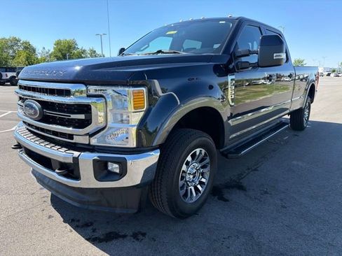Used 2021 Ford F350 Lariat w/ Lariat Value Package AWD/4WD image 2