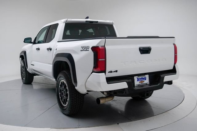 Used 2024 Toyota Tacoma TRD Off-Road AWD/4WD image 3