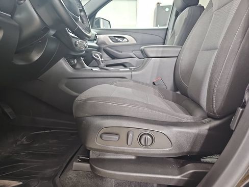 Used 2023 Chevrolet Traverse LT w/ LPO, Floor Liner Package AWD/4WD image 35