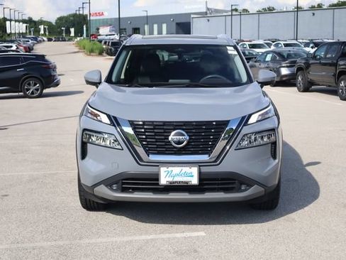 Used 2021 Nissan Rogue SL FWD image 3