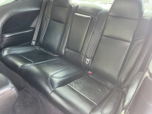 Used 2015 Dodge Challenger R/T RWD image 14