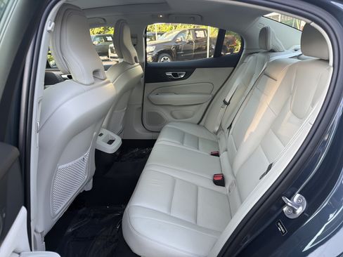 Certified 2024 Volvo S60 B5 Core w/ Climate Package AWD/4WD image 32