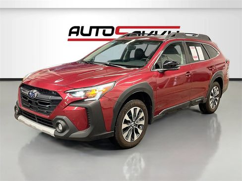 Used 2024 Subaru Outback Limited image 3