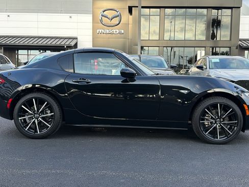 Certified 2025 MAZDA MX-5 Miata RF Grand Touring RWD image 3