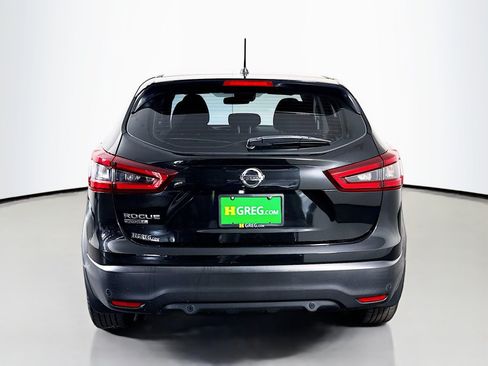 Used 2021 Nissan Rogue Sport S FWD image 8