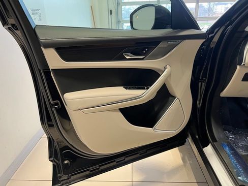 New 2026 Jaguar F-PACE R-Dynamic S AWD/4WD image 25